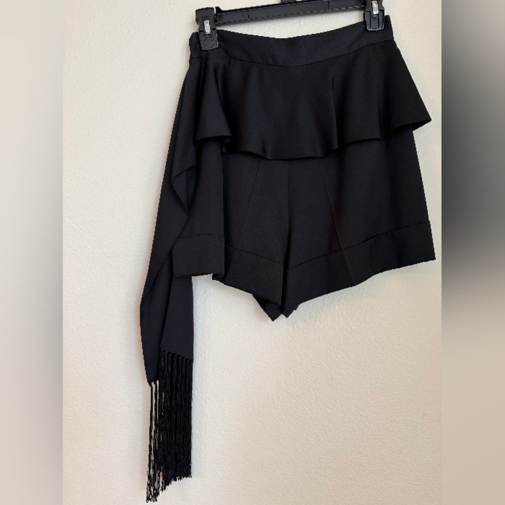 Alexander McQueen Black Top with Button Detail Culottes/ Shorts/Skirts Sz 4